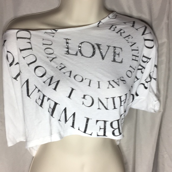 Tops - Cute slouch crop top!